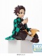 Kimetsu no Yaiba Perching Tanjiro (Comiendo un Onigiri)