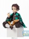 Kimetsu no Yaiba Perching Tanjiro (Comiendo un Onigiri)